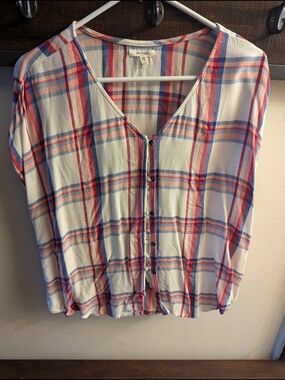 Maurices White Button-Down Plaid Blouse with Red and Blue Stripes Womens Large
